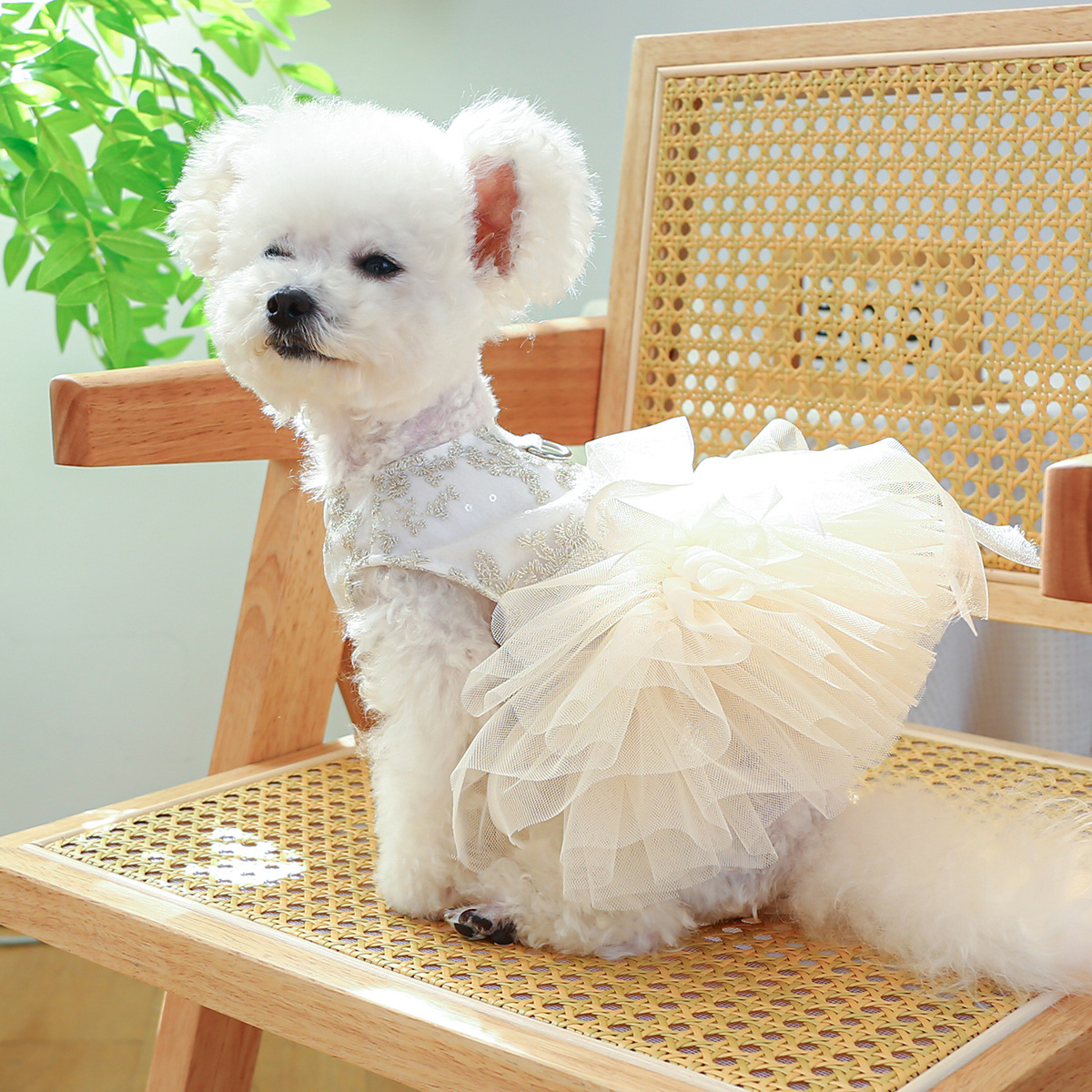 Elegant  Pet Wedding Costume Dog Tulle Tutu Dress with Sequin Bodice
